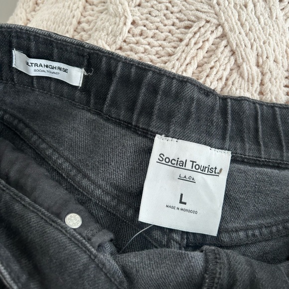 Long Jean skirt - Picture 3 of 3